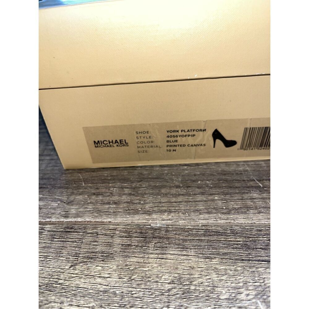 Michael by Michael Kors York Platform Blue printed canvas Heels Size 10 With Box - Picture 6 of 6